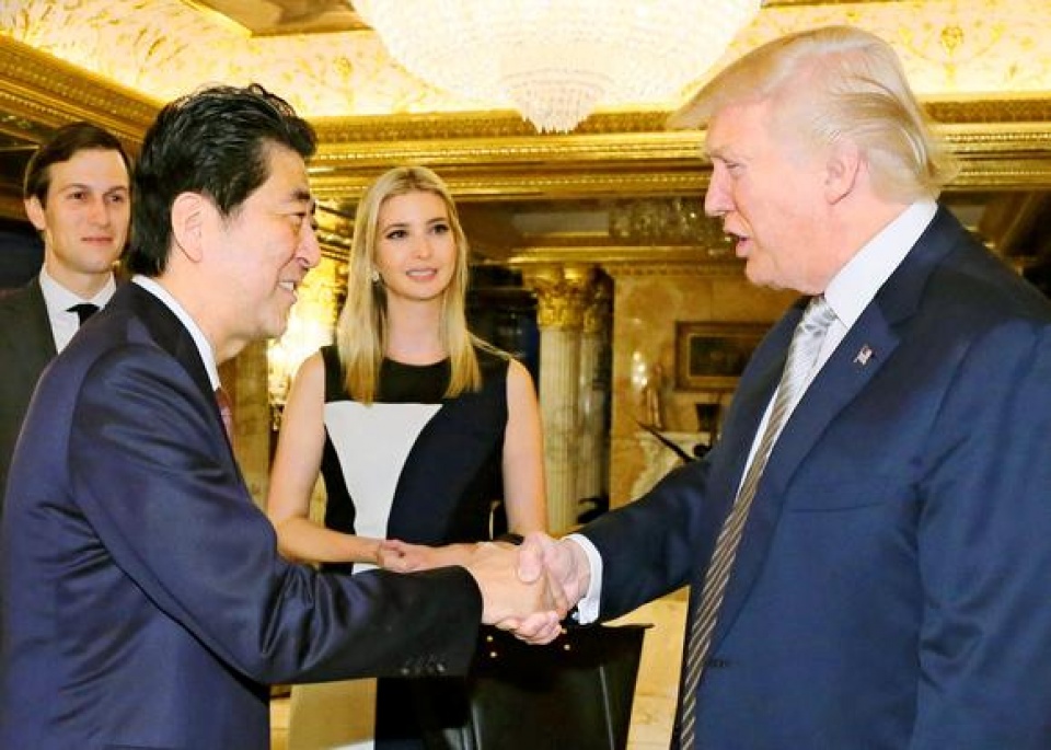 thu tuong abe khong chac co the thuyet phuc ong trump ve tpp