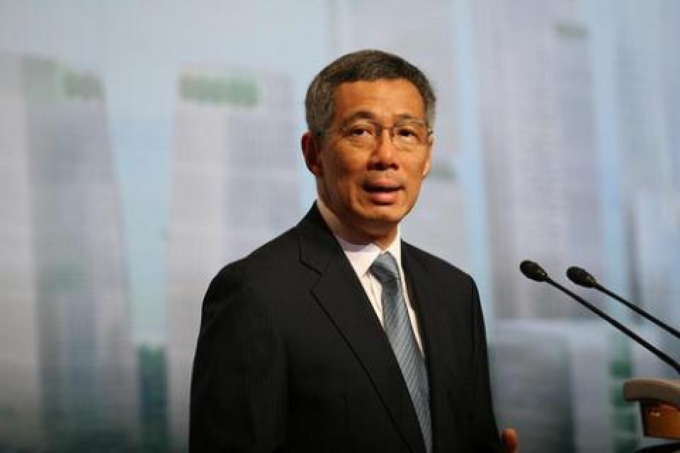 trong xu the huong noi singapore phai duy tri mo cua