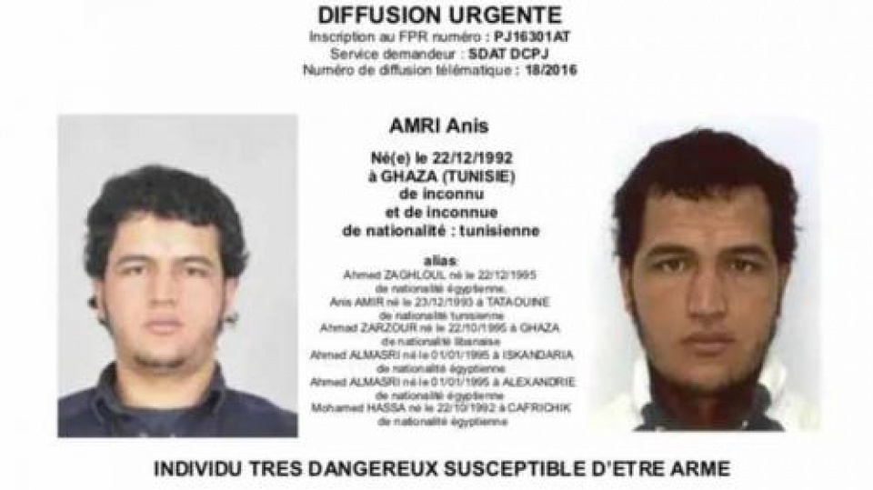 Đức treo thưởng 100.000 Euro để bắt nghi phạm người Tunisia duc treo thuong 100000 euro de bat nghi pham nguoi tunisia