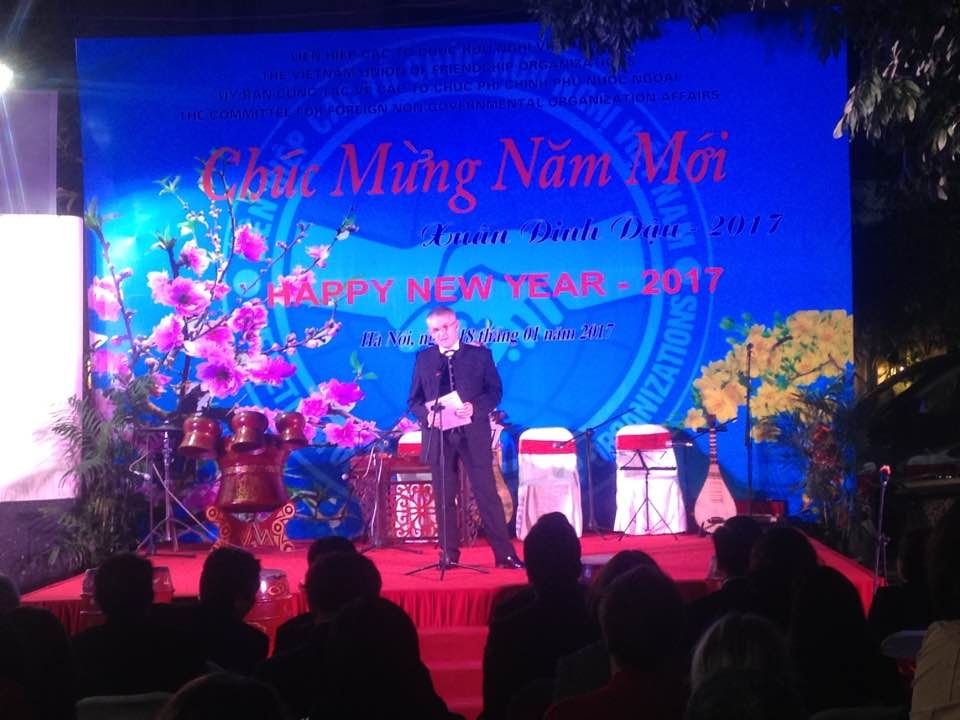 Gặp mặt bạn bè quốc tế nhân dịp Xuân Đinh Dậu gap mat ban be quoc te nhan dip xuan dinh dau