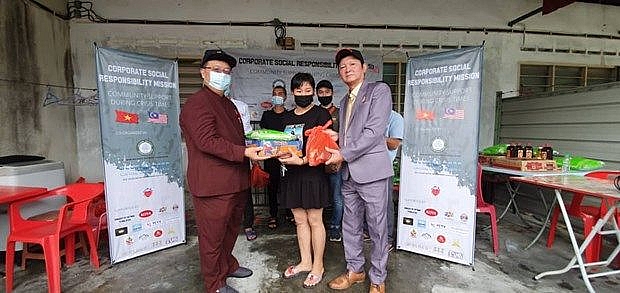 Doanh nghiệp Việt Nam tại Malaysia chia sẻ khó khăn với cộng đồng Doanh nghiệp Việt Nam tại Malaysia chia sẻ khó khăn với cộng đồng người Việt