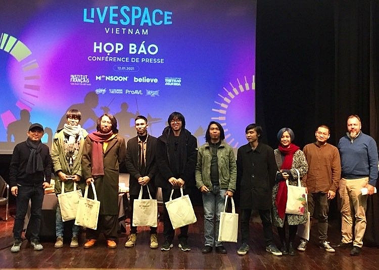 LiveSpace Vietnam – mở thêm một cánh cửa giao quốc tế cho các nghệ sĩ trẻ LiveSpace Vietnam – mở cánh cửa giao lưu quốc tế cho các nghệ sĩ Việt Nam