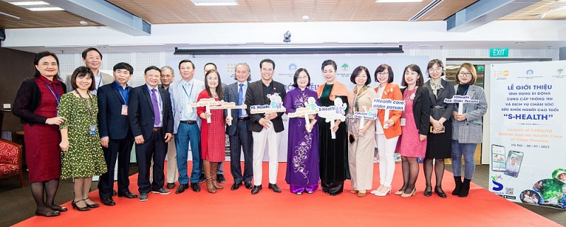 Ra mắt ứng dụng di động đầu tiên cung cấp thông tin và dịch vụ chăm sóc sức khỏe cho người cao tuổi tại Việt Nam