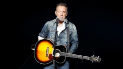 Bruce Springsteen đứng đầu Top 10 nghệ sĩ được trả lương cao nhất năm 2021