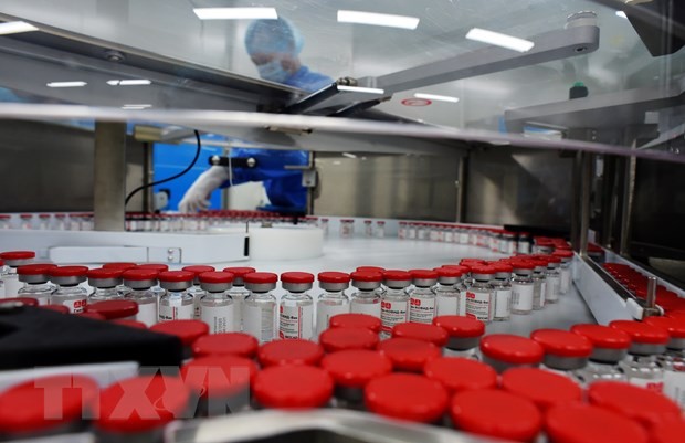 Nga sẽ điều chế vaccine có thể cùng lúc ngừa nhiều biến thể của SARS-CoV-2