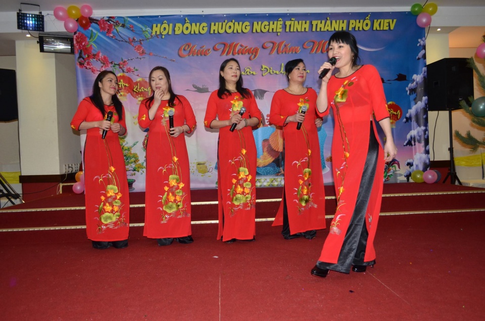 Tết của người Nghệ - Tĩnh ở Kiev tet cua nguoi nghe tinh o kiev