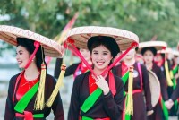 Thí sinh Người đẹp Kinh Bắc 2019 trải nghiệm văn hóa Quan họ