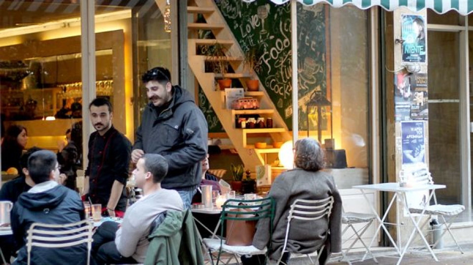 chi tu 250000 eur nguoi hy lap bi chen ep boi cac nha dau tu bat dong san nuoc ngoai