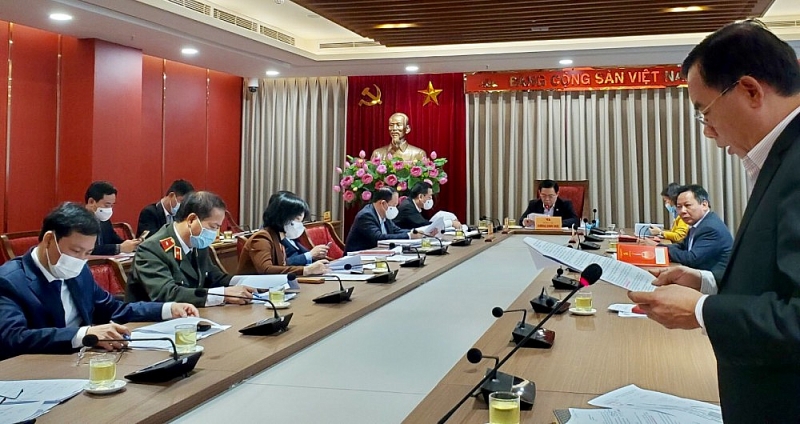 Bí thư Thành uỷ Vương Đình Huệ: Ưu tiên bố trí ngân sách mua vaccine ngừa Covid-19 cho toàn bộ người dân Thủ đô Bí thư Thành ủy Vương Đình Huệ: Ưu tiên bố trí ngân sách mua vaccine ngừa Covid-19 cho toàn bộ người dân Thủ đô