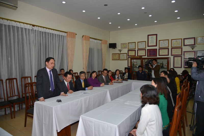 tiep nhan bo ky vat quy ve chu tich ho chi minh