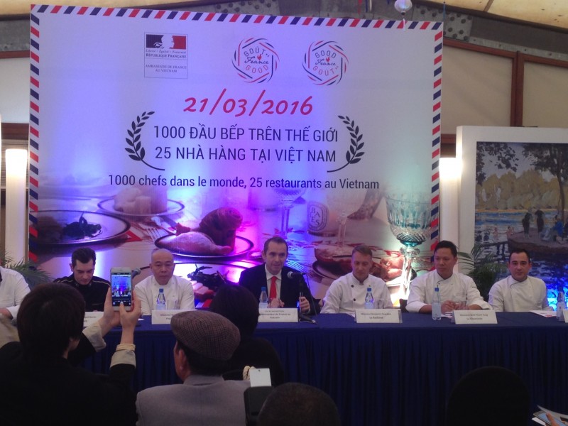 trai nghiem bua an kieu phap tai viet nam