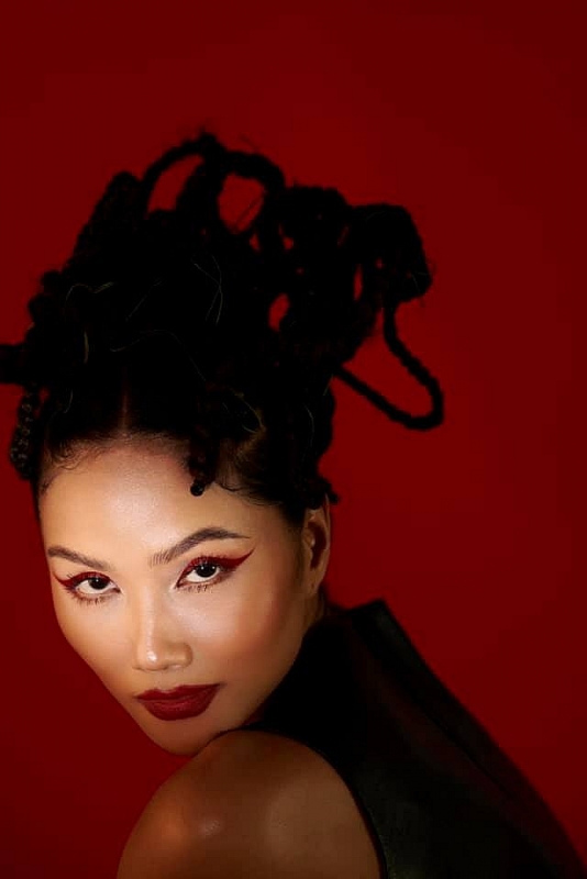 Hoa hậu H’Hen Niê gấn ấn tượng với bộ ảnh về sự tự tin của phụ nữ Hoa hậu H’Hen Niê gấn ấn tượng với bộ ảnh về sự tự tin của phụ nữ