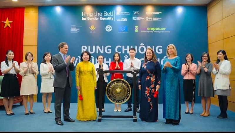 Sở giao dịch chứng khoán cùng 'Rung chuông vì Bình đẳng giới'