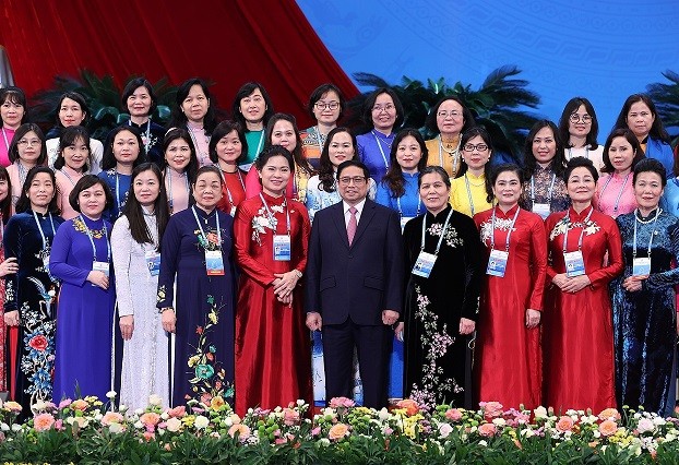 Thủ tướng Chính phủ tin tưởng vào “nhận thức mới, khí thế mới” của phong trào phụ nữ Việt Nam