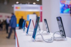 Nhu cầu Smartphone Trung Quốc tăng mạnh tại Nga