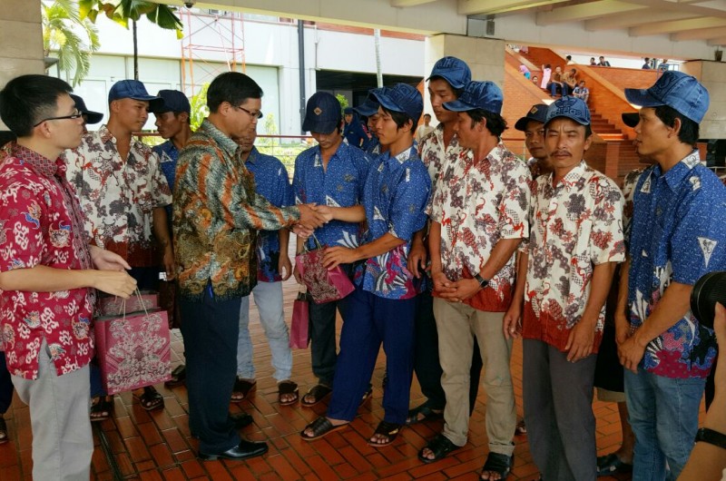 no luc dua ngu dan tai indonesia ve nuoc