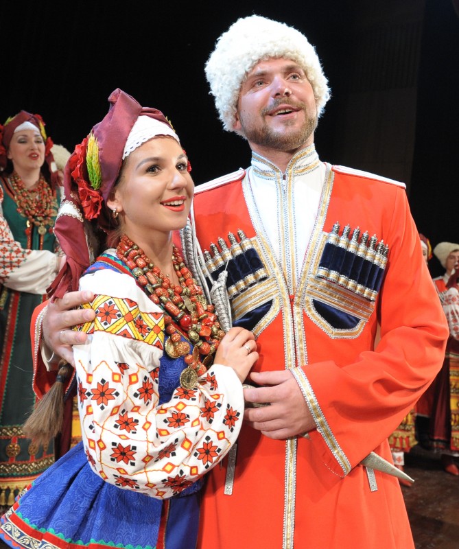 ngap sac mau nghe thuat quoc te tai ha noi