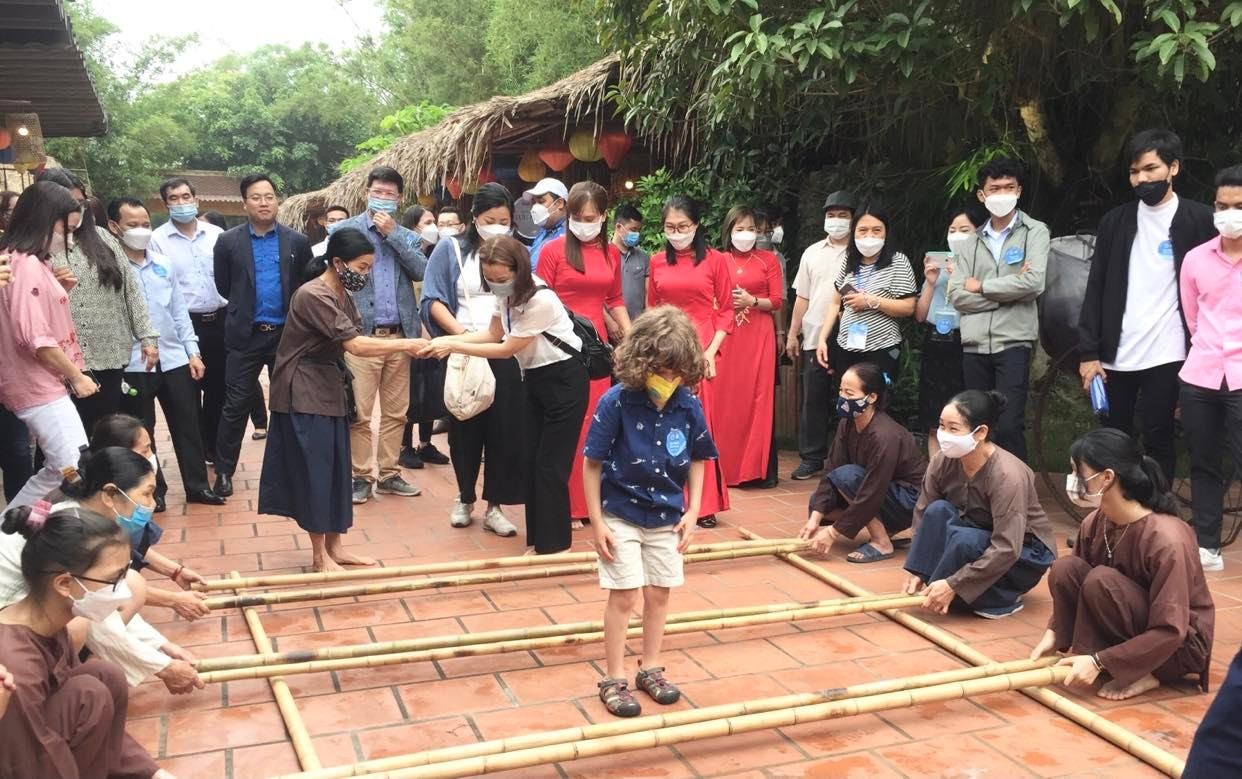 Hành trình hữu nghị ý nghĩa tại Hà Nội