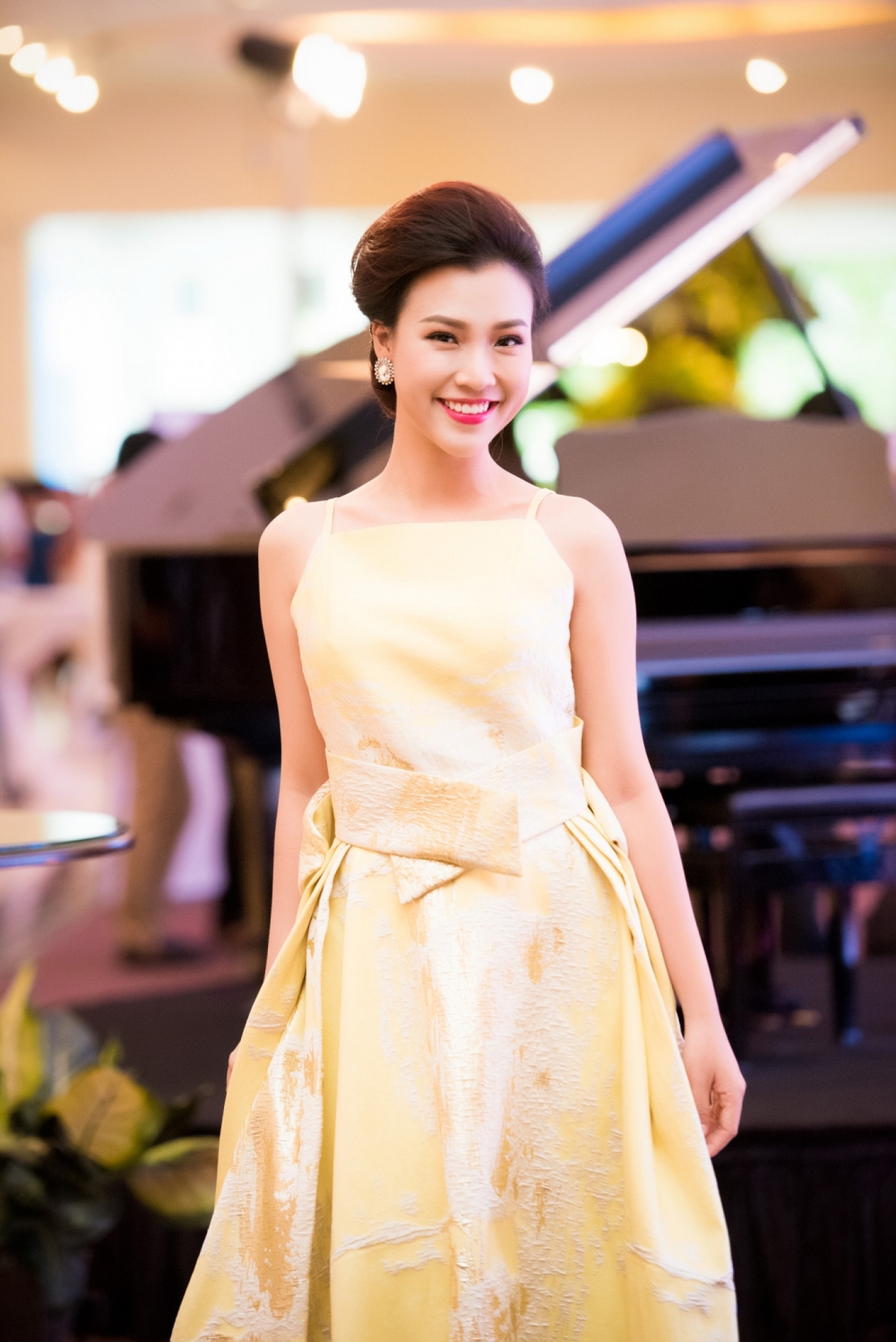 Cuộc thi Hoa hậu Việt Nam bước vào vòng Chung khảo phía Nam cuoc thi hoa hau viet nam buoc vao vong chung khao phia nam