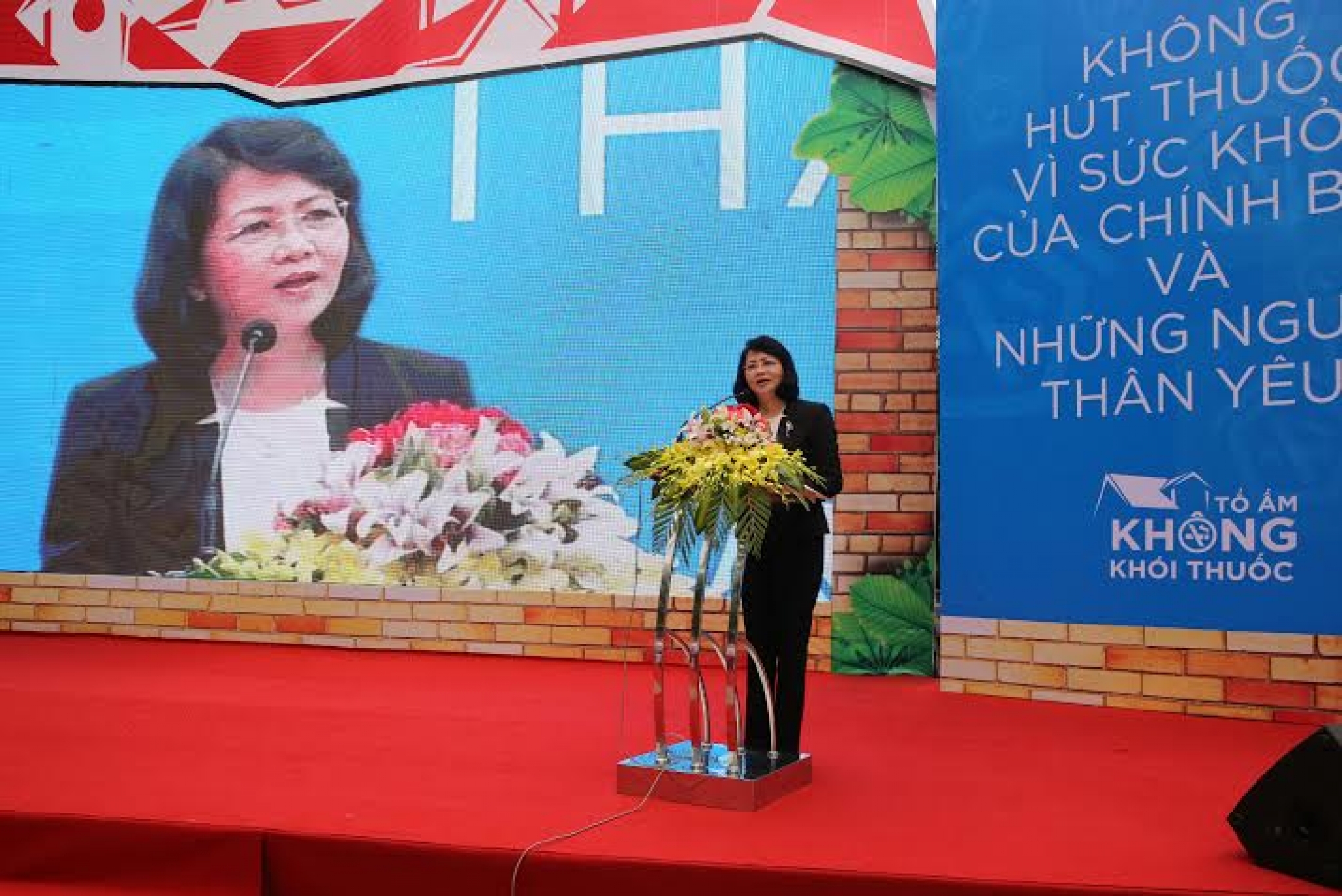 xay dung to am khong khoi thuoc