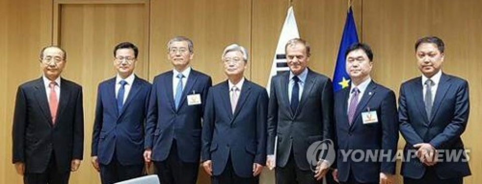 Chính phủ mới của Hàn Quốc mở rộng quan hệ với EU chinh phu moi cua han quoc mo rong quan he voi eu