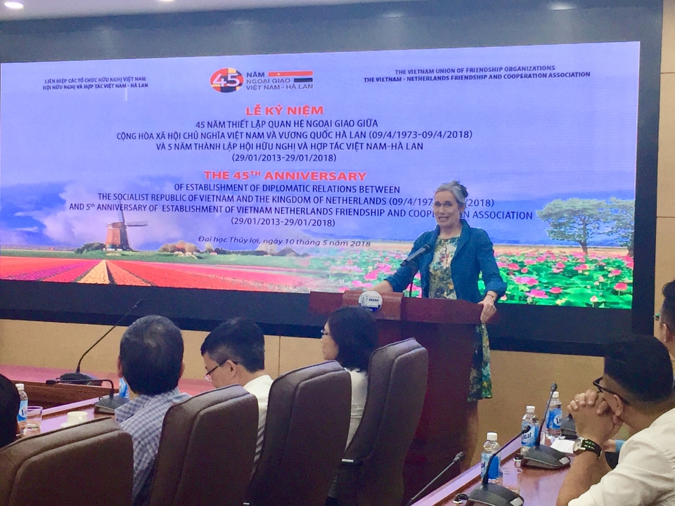 tinh huu nghi viet nam ha lan ngay cang tot dep