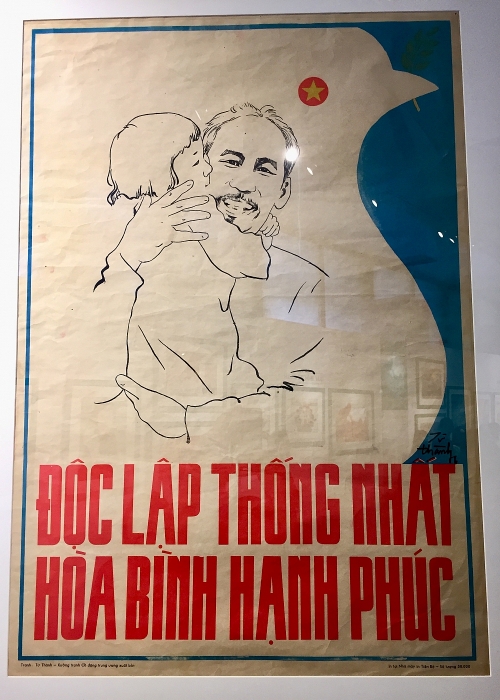 chan dung chu tich ho chi minh goc nhin tu tranh co dong