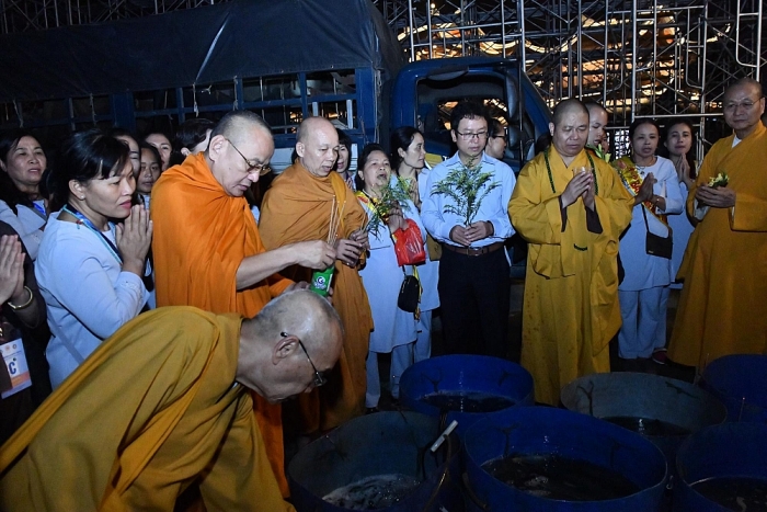 khai man chuoi su kien van hoa phat giao tai dai le vesak 2019