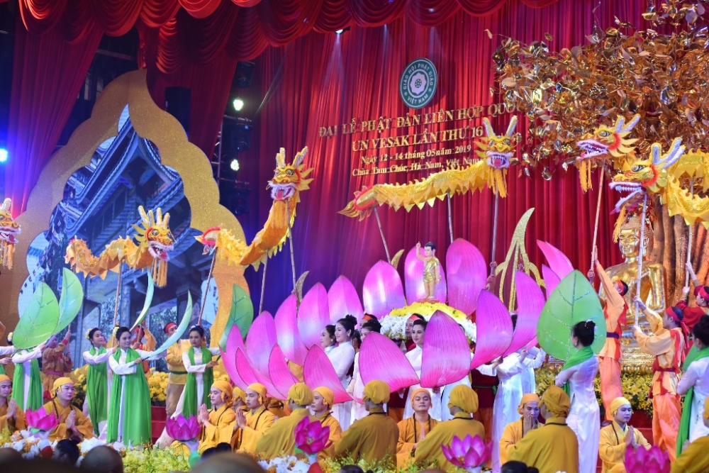 Bế mạc Đại lễ Vesak 2019 be-mac-dai-le-vesak-2019-5