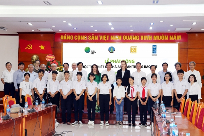 phat dong cuoc thi thiet ke nha an toan trong bao lut