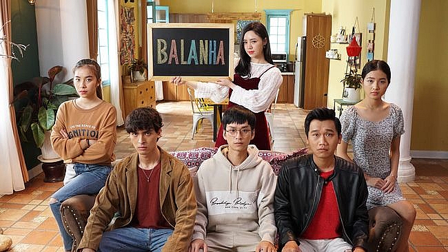 phim truyen hinh nong cung mua dich