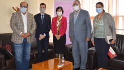 Đại sứ Đặng Thị Thu Hà gặp gỡ và cảm ơn một số Đảng ở Morocco
