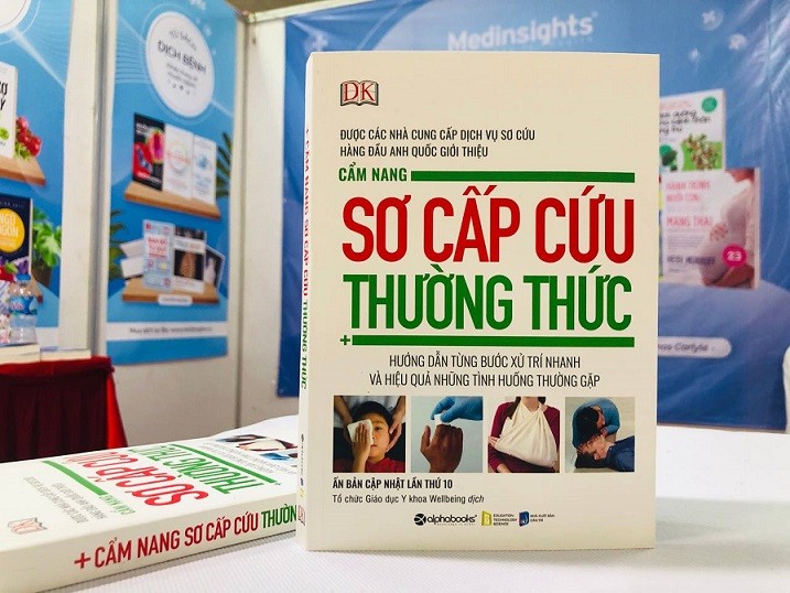 Cuốn sách trang bị kiến thức sơ cấp cứu cho nhiều người