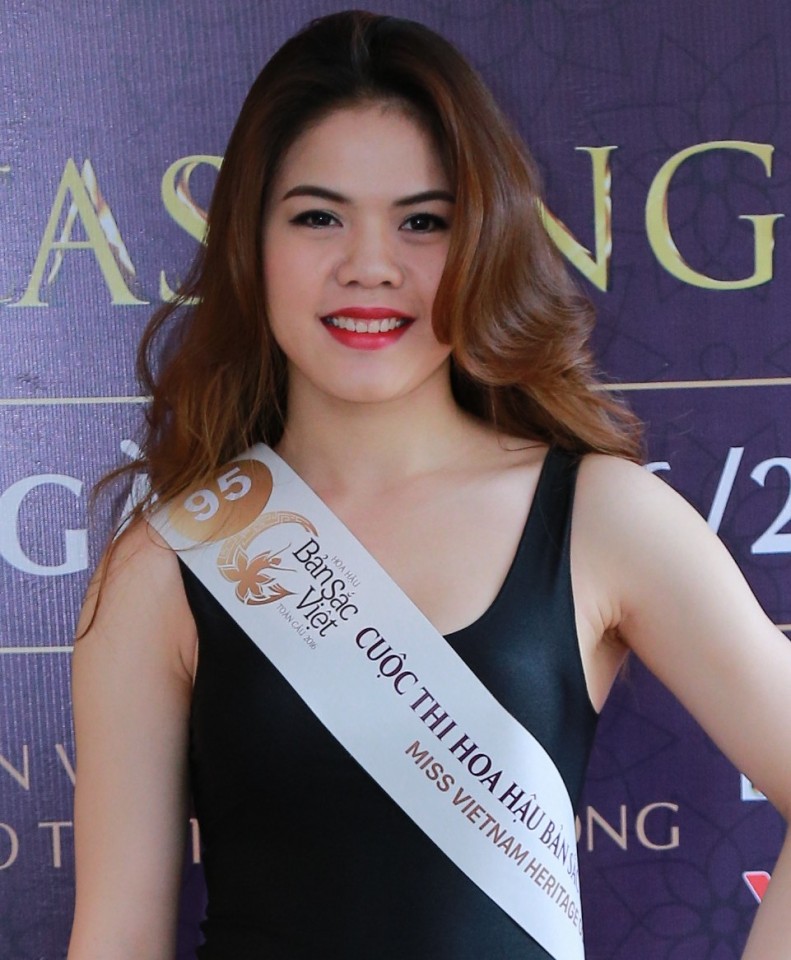 nhung thi sinh dau tien vao ban ket hoa hau ban sac viet toan cau