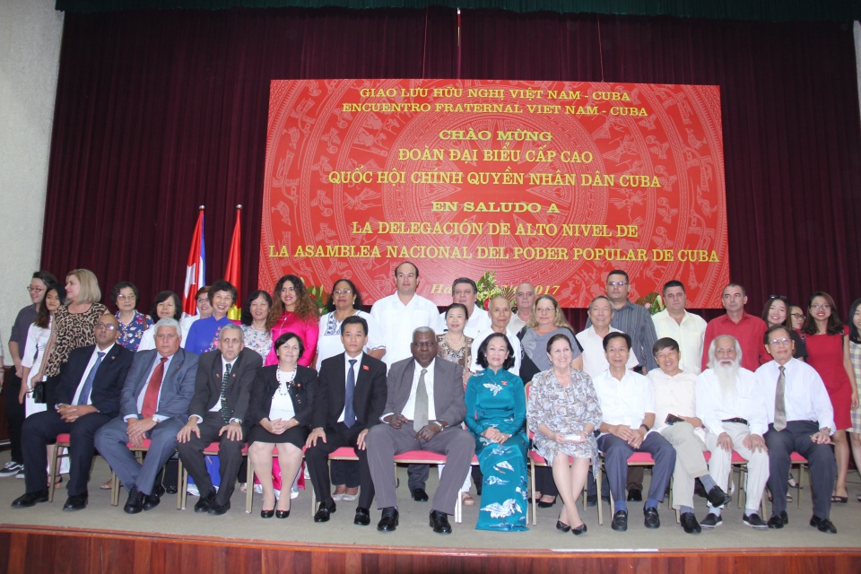 Gặp gỡ hữu nghị Việt Nam – Cuba gap go huu nghi viet nam cuba