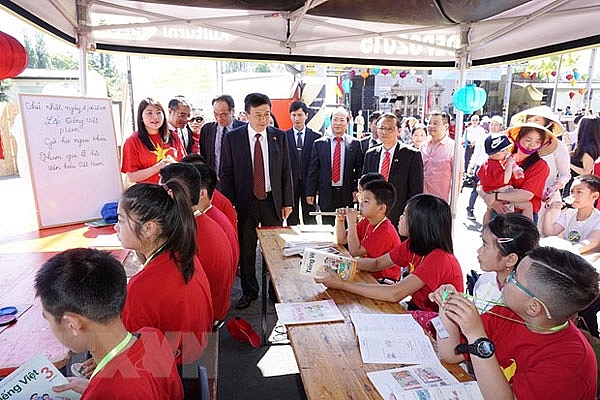 an tuong le hoi xin chao ha noi o cong hoa sec