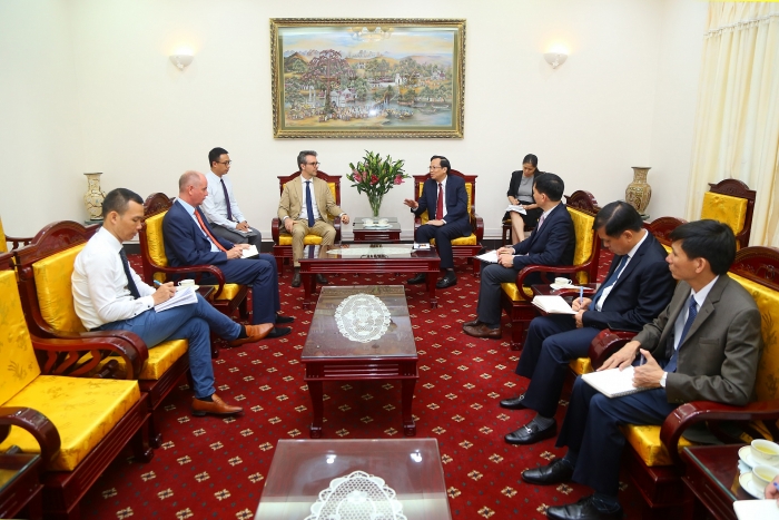 viet nam eu nhat tri tang cuong hop tac lao dong