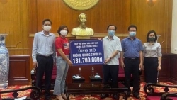 Người Việt tại Macau (Trung Quốc) ủng hộ quê hương phòng chống dịch Covid-19