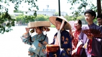 Ngày hội ‘Bách hoa bộ hành’: Trở về với không gian của cổ phục Việt
