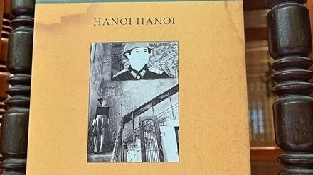 Thú vị cuốn sách về Hà Nội bằng ba ngôn ngữ