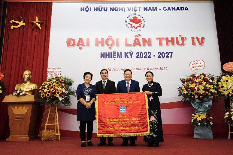 Thúc đẩy quan hệ hữu nghị Việt Nam-Canada trong giai đoạn mới