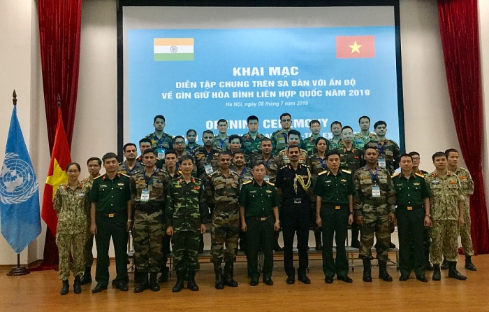 Việt Nam - Ấn Độ diễn tập chung trên sa bàn về gìn giữ hòa bình Liên hợp quốc viet nam an do dien tap chung tren sa ban ve gin giu hoa binh lien hop quoc