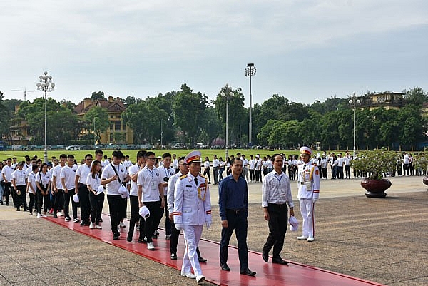 khoi dau nhung hoat dong y nghia cua trai he viet nam 2019