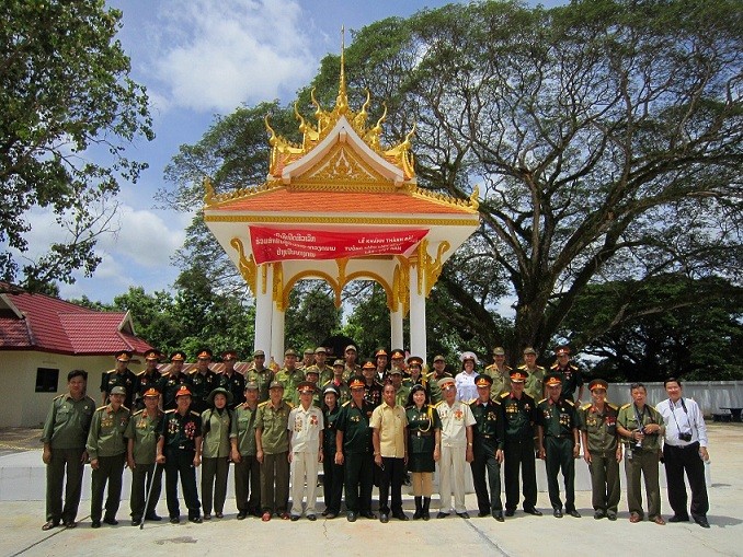 Những tượng đài vĩnh cửu trong lòng người trên đất Lào