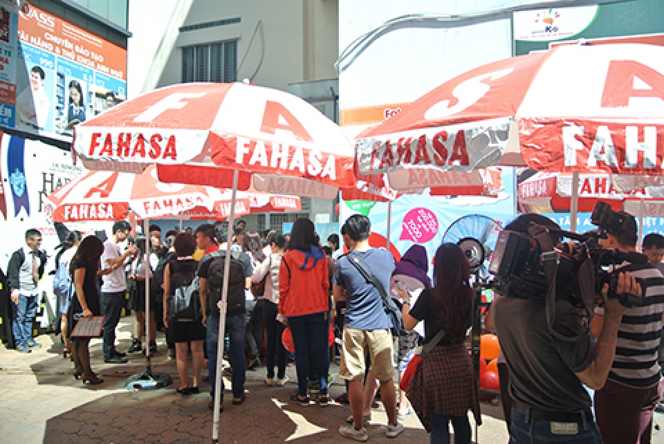 kich ban harry potter lap ky luc tai nhieu nuoc