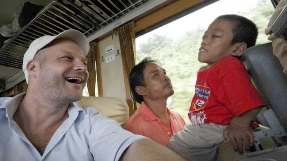 phim duc ve chat doc da cam viet nam tranh giai emmy