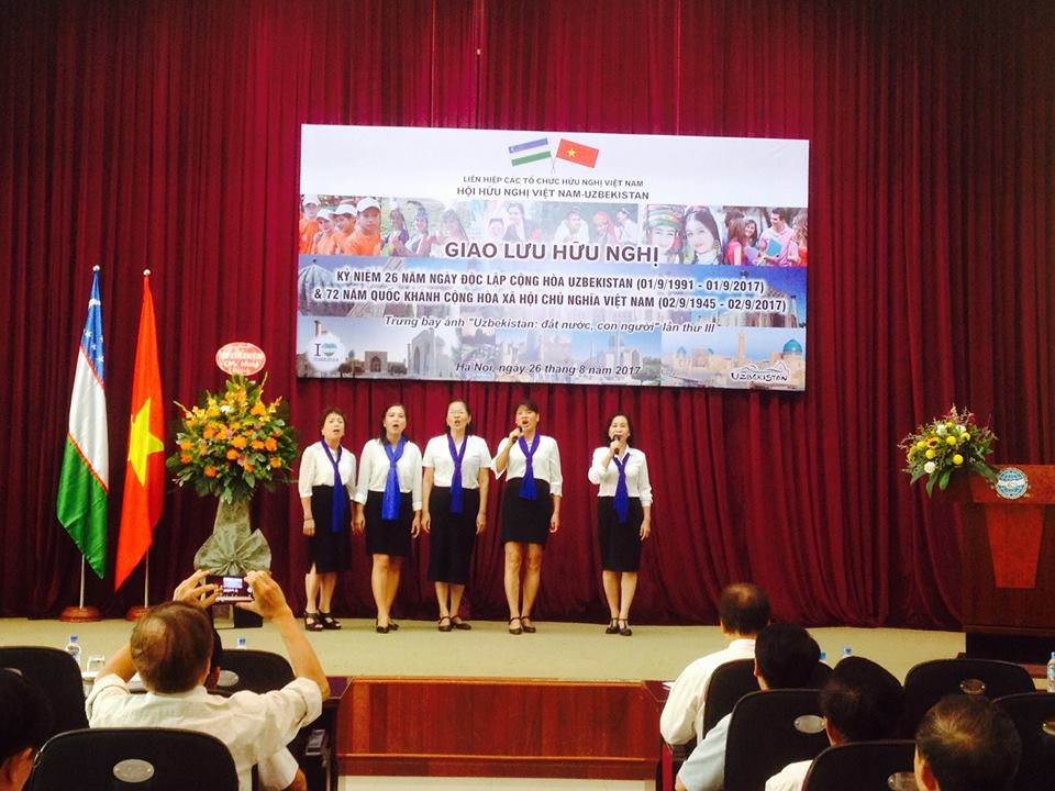 giao luu huu nghi ky niem ngay doc lap uzbekistan
