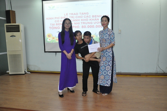 kieu bao cung gay quy cho truong sa nha gian dk 1 va huong ve que huong