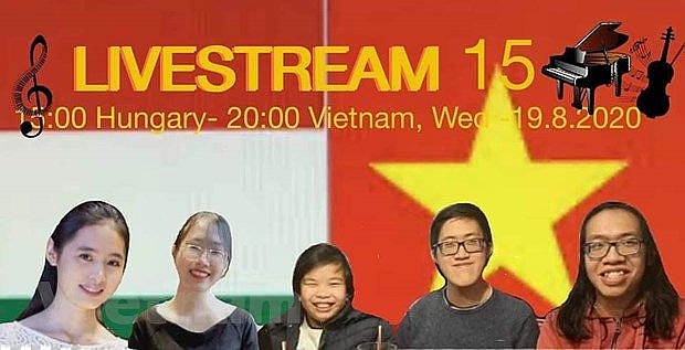 hoa nhac truc tuyen chao mung quoc khanh hungary viet nam tai budapest