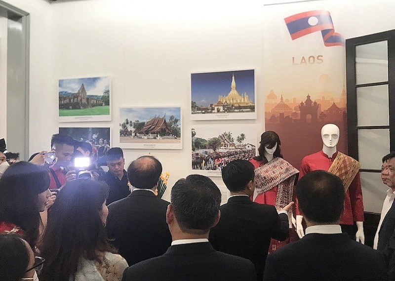 Phong phú sắc màu văn hóa ASEAN tại Hà Nội Phong phú sắc màu văn hóa ASEAN tại Hà Nội